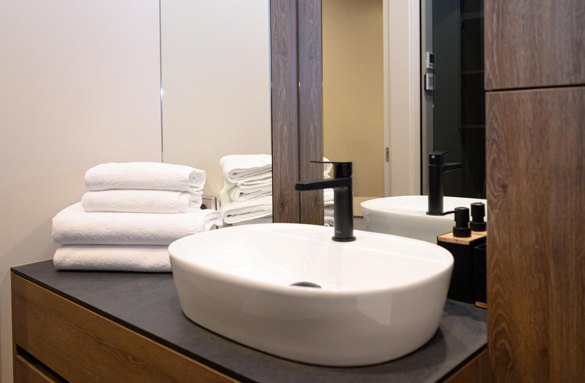 Apartment W-terrace I Air Condition I New Building I Self Check-in